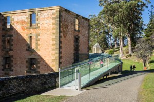 6 East Coast of Tasmania-107